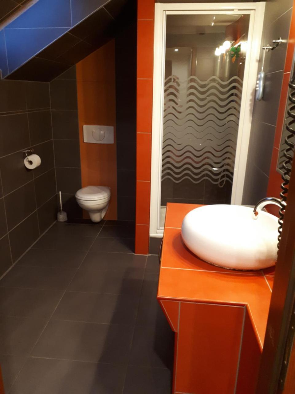 Kertvarosi *